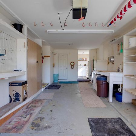 Bay City Vacation Rental Escape About 5 Mi To Marina! Exterior photo